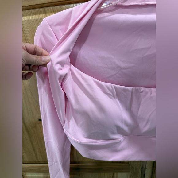 HALARA Softly Zero Pink Long Sleeve Padded Cropped Yoga Sports Fitted Top - Picture 5 of 14
